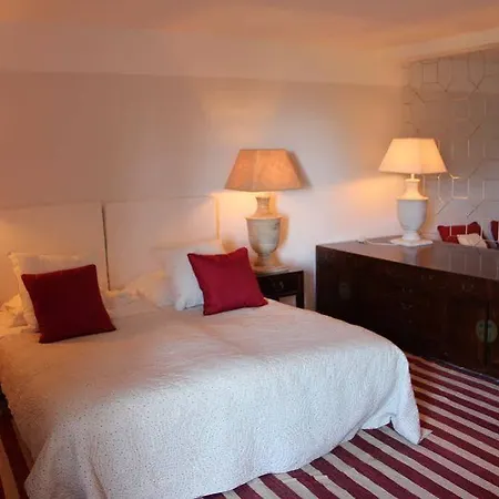 Des Oliviers Villa *