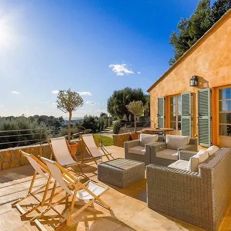 Des Oliviers Villa *